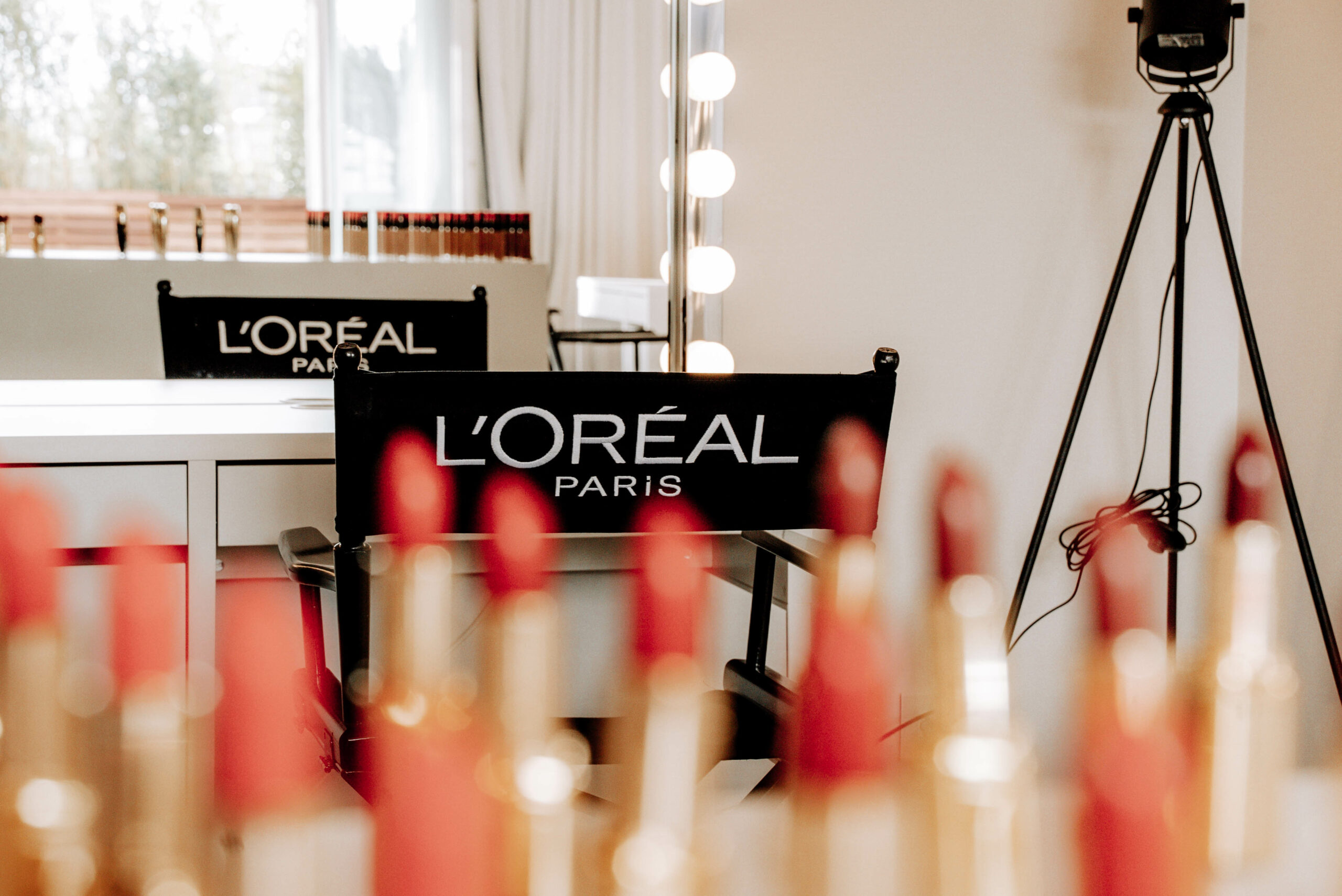 Décoration des suites du Martinez à Cannes à l'effigie de la marque L'Oréal
